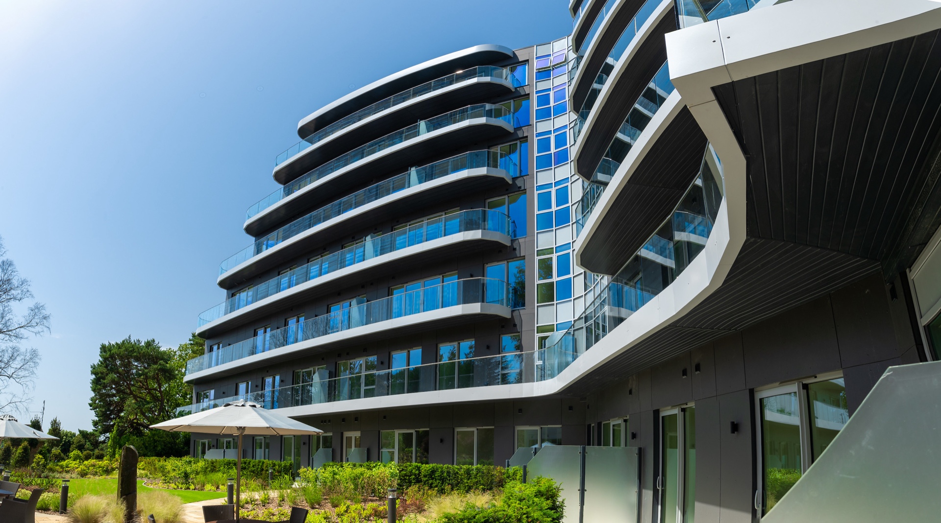 vista poole exterior